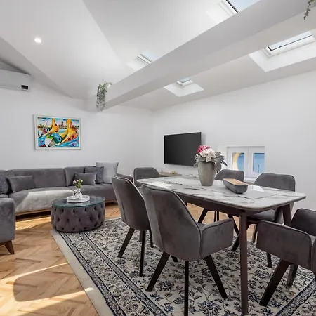 Apartment Rose Of - Seaview Opatija