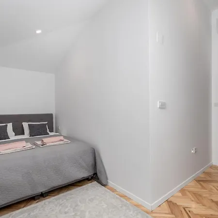 Rose Of - Seaview Apartment *
